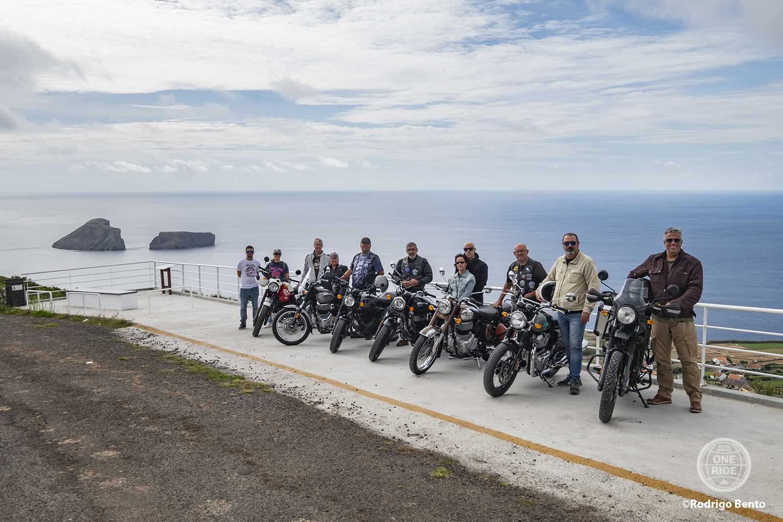 Azores Moto Tours - Groupe Royal Enfield